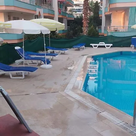 Первая Линия Аланья, Махмутлар Appartement *